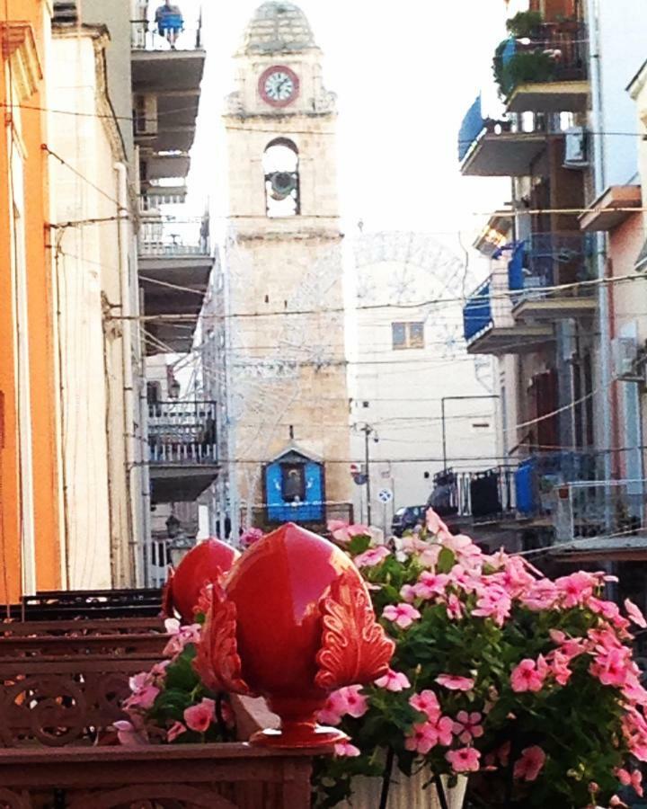 B&B Le Ferule Manfredonia Bagian luar foto