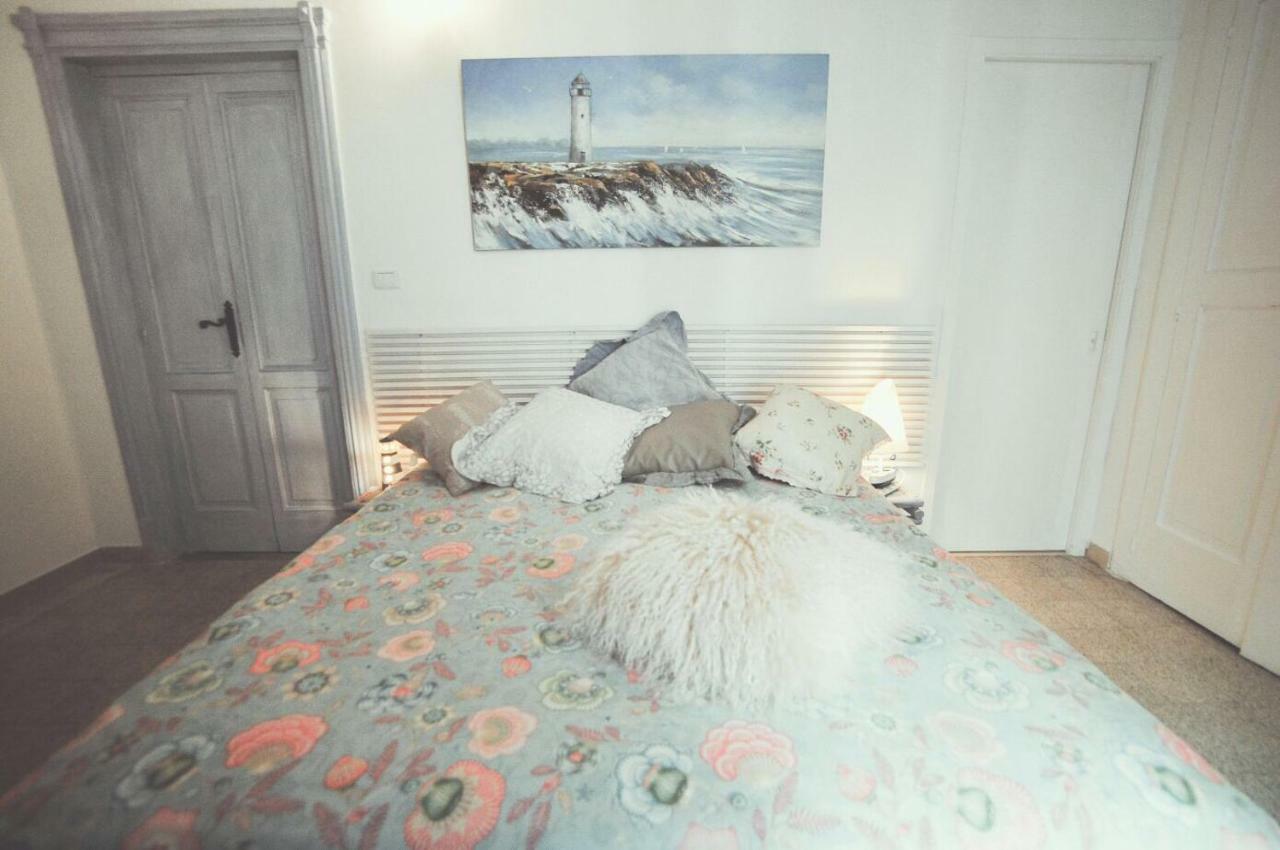 B&B Le Ferule Manfredonia Bagian luar foto